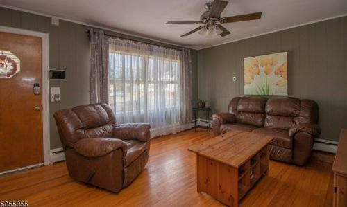 30 Maitland Ave, Paterson, NJ 07502-2621