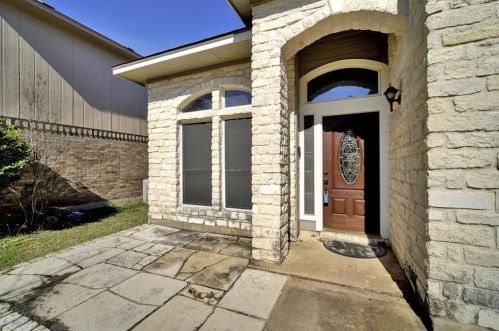 13412 Balamos Dr, Austin, TX 78729-8012