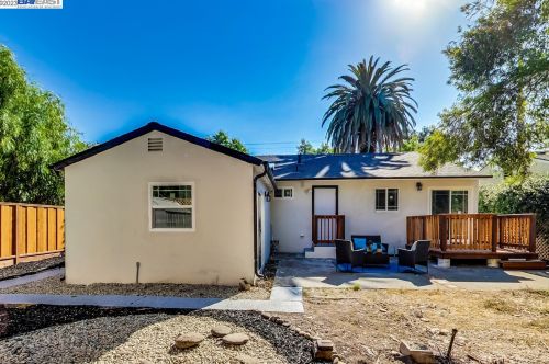 1946 6th St, Concord CA  94519-2216 exterior