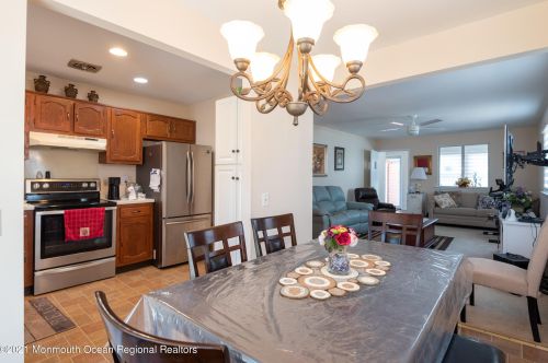 141 Constitution Blvd, Lakehurst NJ 08759-1783 exterior