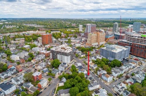 167 Hamilton St, New Brunswick NJ 08901-1806 exterior