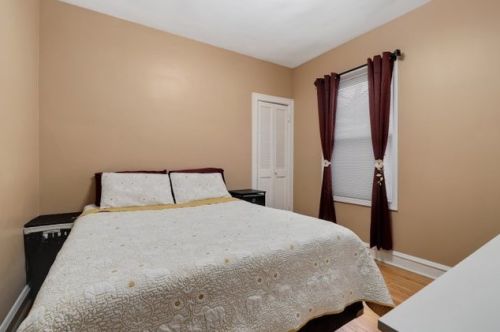 3434 Nagle Ave, Chicago IL 60634-4917 exterior