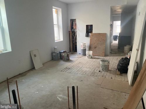 2406 29th St, Philadelphia PA  19132-3021 exterior