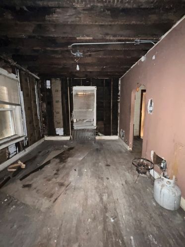 8636 Union Ave, Chicago IL  60620-2137 exterior