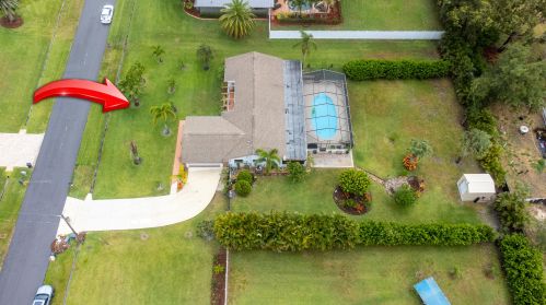 1738 Dominic Ave, Fort Pierce FL 34952-5815 exterior