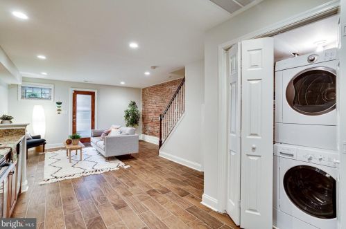 234 14th St, Washington DC  20003-2367 exterior