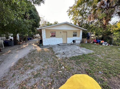 521 20 St, Fort Pierce FL 34950-2500 exterior