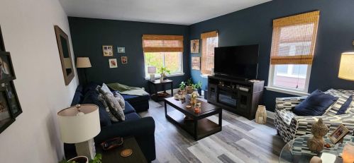 3625 Whitnall Ave, Milwaukee WI 53207-4461 exterior