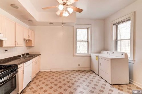 133 Grant Ave, Cresskill NJ 07626-1203 exterior