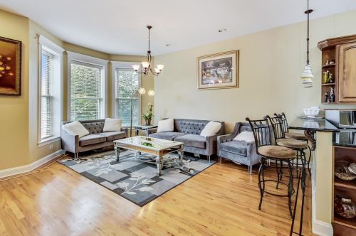 2513 Walton St, Chicago IL 60622-4510 exterior