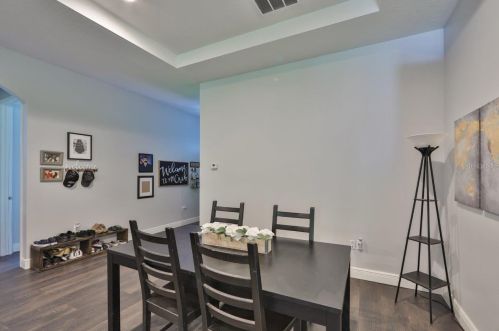 8704 El Portal Dr, Tampa FL  33604-1223 exterior