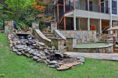 8069 Kenstone Ct, Atlanta GA 30350-4160 exterior