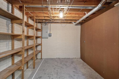 4901 Sefton Dr, Saint Louis MO 63128-2918 exterior