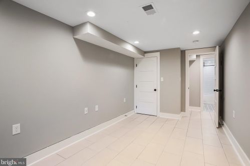 219 Morgan St, Washington DC  20001-1217 exterior