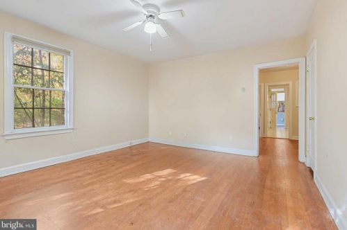 3929 Fulton St, Washington DC 20007-1379 exterior