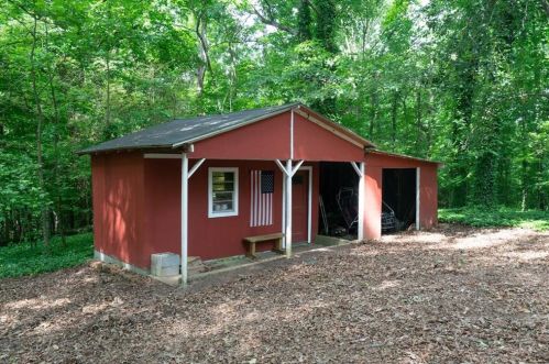 3053 Scenic Dr, Gainesville GA 30506-1828 exterior