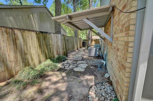 3218 Beaver Gln Dr, Humble TX 77339-1385 exterior