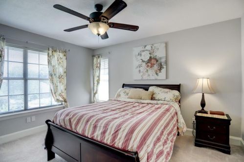 240 Edgewood Dr, Montgomery TX 77356-8408 exterior