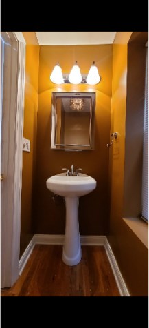 8731 Wabash Ave, Chicago IL 60619-6612 exterior