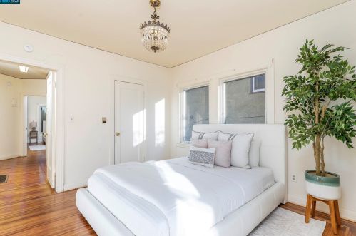 820 Ramona, Berkeley CA 94706-1820 exterior