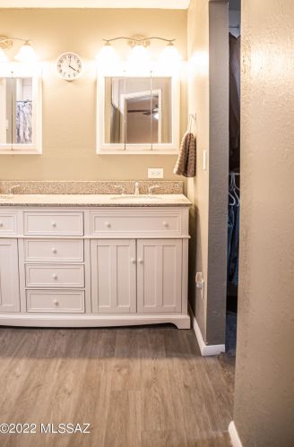 9600 Burnett St, Tucson AZ  85730-4404 exterior