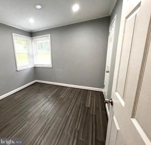 708 1st St, Rockville MD 20850-1450 exterior