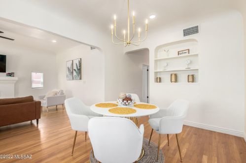 2109 Grant Rd, Tucson AZ  85719-3412 exterior