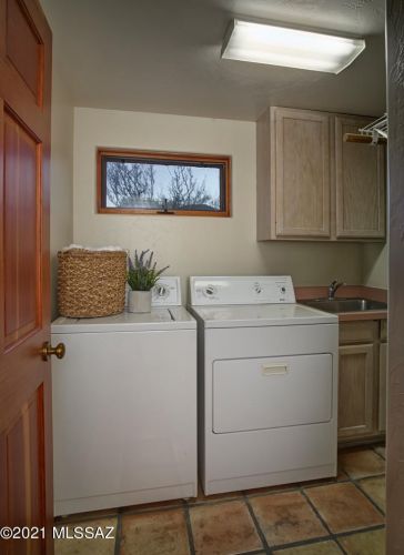 6645 Circulo Invierno, Tucson AZ 85750-1209 exterior