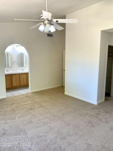 9789 Paseo Del Tornasol, Tucson AZ 85747-5015 exterior