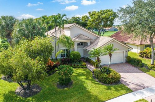 6946 Grenelefe Rd, Boynton Beach, FL 33437-6003