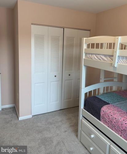 6579 Bermuda Grn Ct, Alexandria VA 22312-3106 exterior