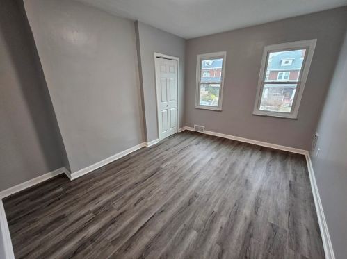 835 Heberton St, Pittsburgh PA  15206-2227 exterior