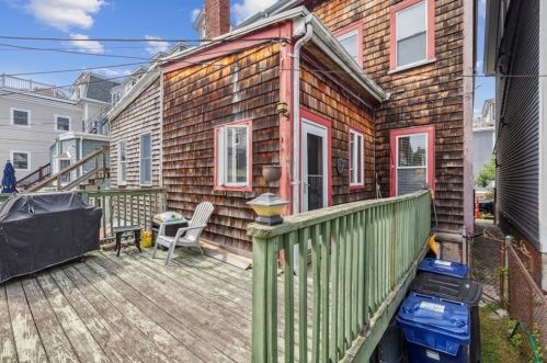 671 6 St, Boston MA 02127-3131 exterior