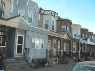 2861 Aramingo Ave, Philadelphia PA  19134-4223 exterior