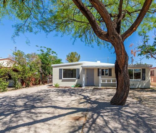 2305 19th St, Tucson AZ  85719-7016 exterior