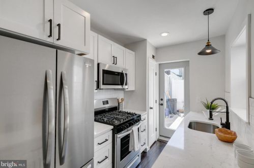 1908 Firth St, Philadelphia PA 19125-1706 exterior