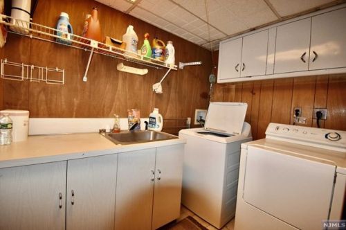 166 Morningside Ln, Palisades Park NJ exterior