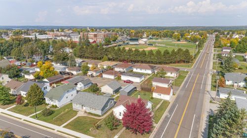 745 James St, Ely MN 55731-1535 exterior