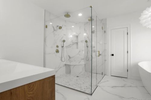 115 Pne Rdg Rd, Wilton CT 06897-2715 exterior