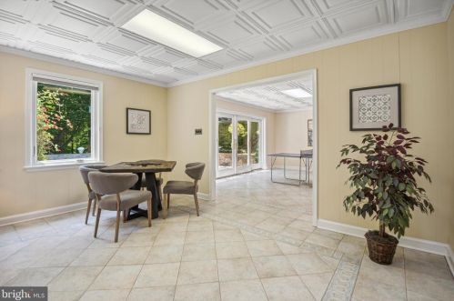 11008 Stanmore Dr, Rockville MD exterior