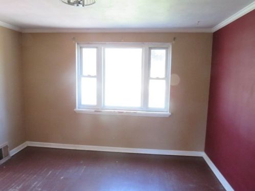 337 Dorothy Dr, Pittsburgh PA  15235-1831 exterior