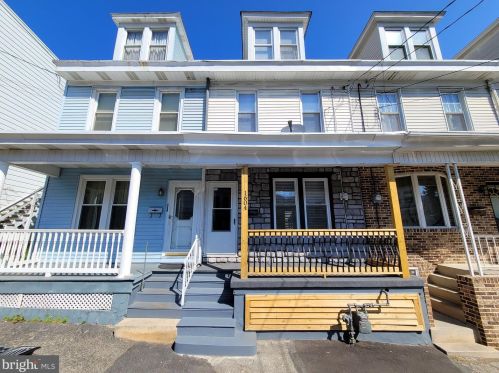 1604 End Ave, Primrose, PA 17901-2125