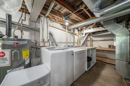 11941 Foreman St, Lowell MI 49331-1082 exterior