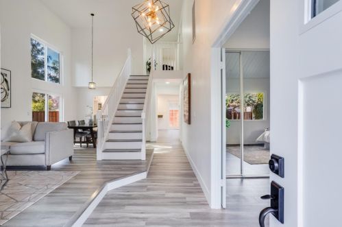 1865 Las Ramblas Dr, Concord, CA 94521-2451