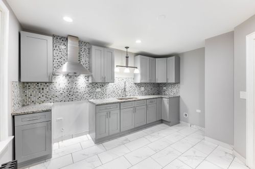 8623 Morgan St, Chicago IL 60643-5221 exterior