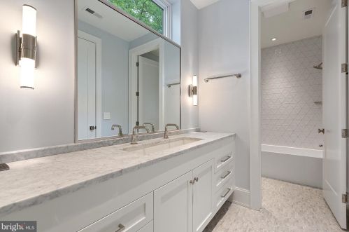 4929 Sherier Pl, Washington DC  20016-3319 exterior