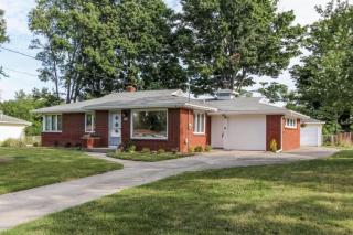 1433 Meadowlane Dr, Grand Rapids, MI 49508-4655