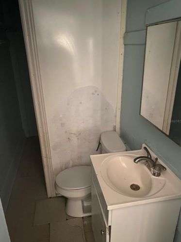 1005 Hamilton Ave, Tampa FL  33604-4324 exterior