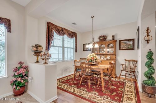 9 Graham Ct, Bluffton SC 29909-4435 exterior