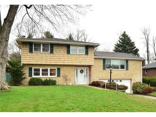 351 Coleman Dr, Monroeville PA  15146-4842 exterior